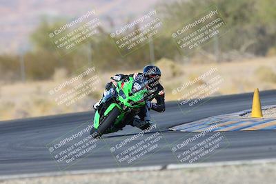 media/Dec-05-2024-Racers Edge (Thu) [[e102e0690b]]/3-B Group/Session 5 (Turn 6)/